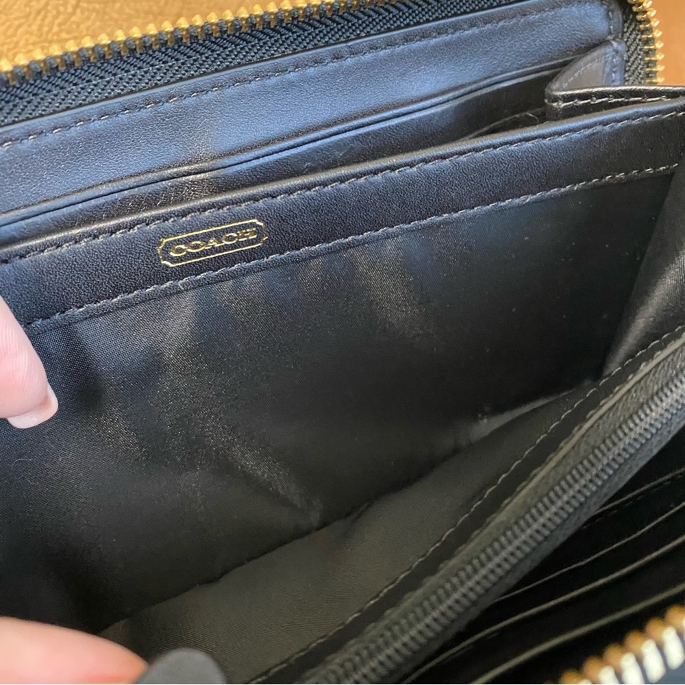 Coach RARE Legacy Calfhair Ocelet Wallet - Picture 14 of 15